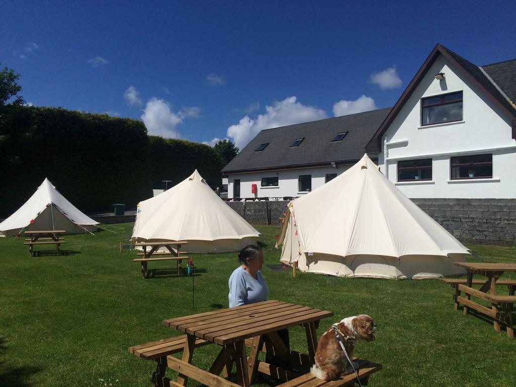Cong Glamping Hotel Luaran gambar